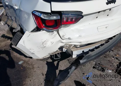 2018 Jeep Compass Altitude Fwd z USA, uszkodzony, nr VIN 3C4NJCBB5JT304979